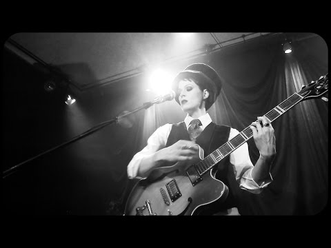 @EMBERHONEY - The Cirque Du Solitaire (LIVE at The Grand Avenue Theatre)