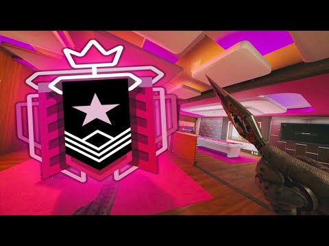 400 IQ Champion Plays Rainbow Six Siege Highlights #1