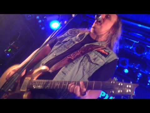 Rhino bucket @ Verviers - Welcome To Hell