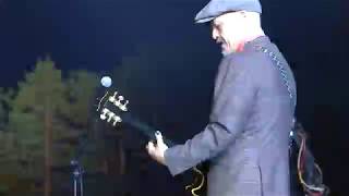 PIXIES - Something Against You (Live at Positivus Festival 2017)