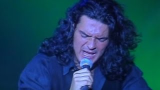 Ricardo Arjona - La noche te trae sorpresas (En vivo) - Teatro Ópera 1995