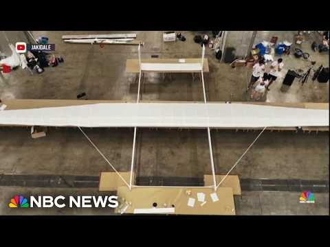Good News: Students build largest paper plane ever
