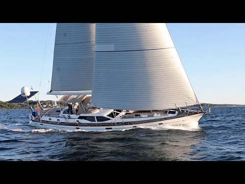 SOLD ~ GRATEFUL, 2006 Oyster 56