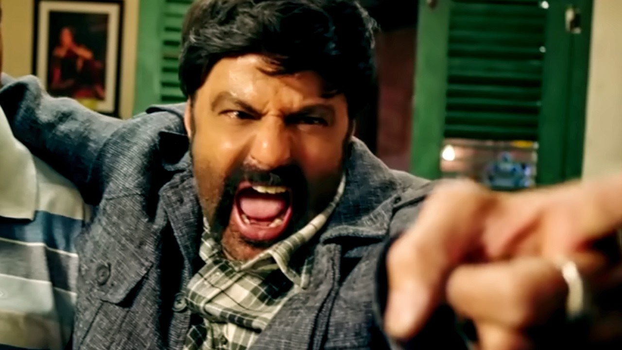 नंदमुरी बालकृष्ण का जबरदस्त फाइट सीन | Sabse Bada Rupaiya फिल्म क?