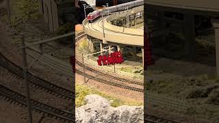 国鉄DE15形除雪兼用ディーゼル機関車　JR東日本HB-E300系気動車リゾートしらかみ　国鉄EF81形電気機関車　レーティッシュ鉄道ABe8/12 3501-3515形電車