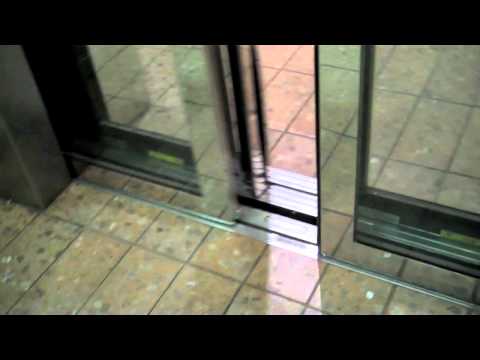 Awesome Schindler 300A Dry Powered Hydraulic Scenic Elevator-WestFarms