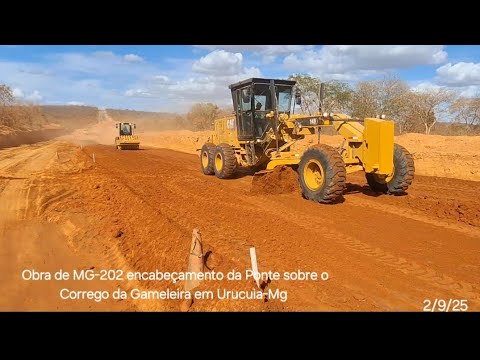 OBRA DE PAVIMENTAÇÃO ASFÁLTICA DE MG-202 E MG-402 EM PINTÓPOLIS-MG E URUCUIA AVANÇAM. 