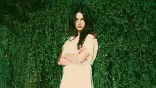 Kadr z teledysku Poetry In Motion tekst piosenki Lana Del Rey