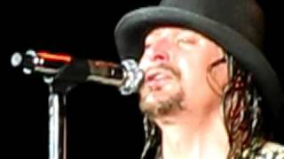 Kid Rock &#39;Half Your Age&#39; (clip) Cruzan Amphitheatre June 26, 2009 Rock and Rebels Tour