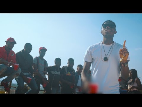 Young Holiday - En Français (Official Music Video) | 2018