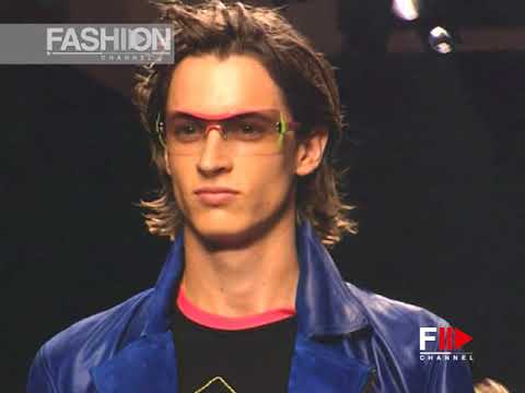 MOSCHINO Menswear Spring Summer 2003 - Fashion Channel
