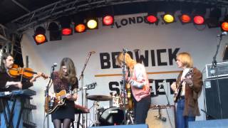 Smoke Fairies - Feel It Coming Near (HD) - Berwick Street - 20.04.13
