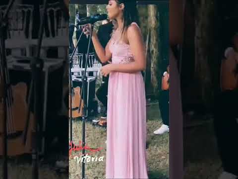 /Julia Vitoria/ ♪♬♪★