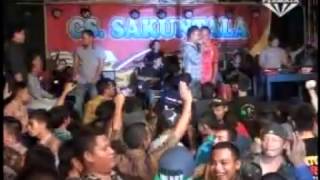 Download lagu Morena - Lia Capucino mp3 Download lagu Morena - Lia Capucino mp3