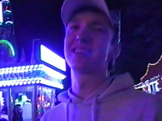 Gewalt Gewalt von Brutalismus 3000 ((jetzt ansehen))