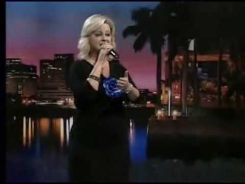 Vicki Yohe - The Lord is Good