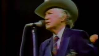 Footprints In The Snow - Bill Monroe &amp; The Blue Grass Boys LIVE on  &quot;Bluegrass Spectacular&quot; - 1979