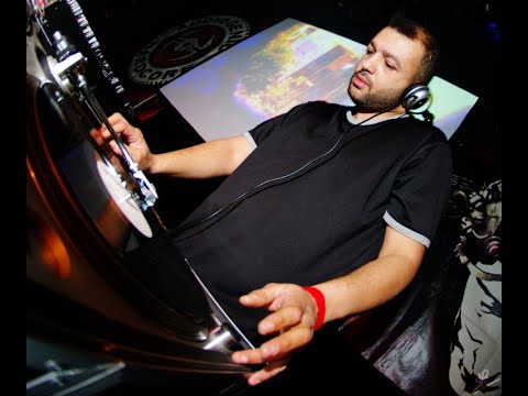 Radium - Full Moon Party @ Le mans (2003)