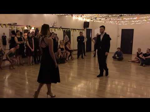 Sergiy Omelianenko & Natalia Omelianenko - “Duerme mi amor”