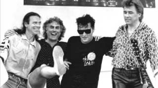 Golden earring They dance live @ beachconert 1986