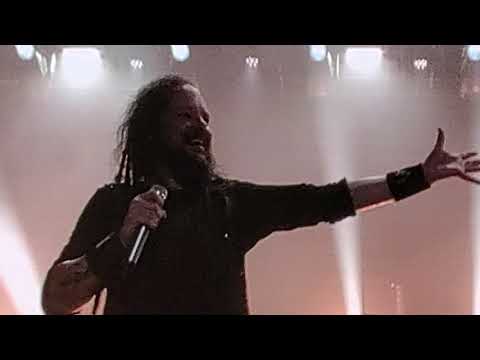 "Freak on a Leash" by KoRn (ft. Amy Lee) - Live at Dos Equis Pavilion