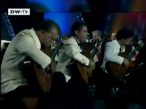 Rare Classical Guitar Clip: Los Romeros on Euromaxx