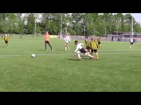 Dalibor Veleski Alcmaria Victrix E4  Meervogels 31 E1 2de helft Actie