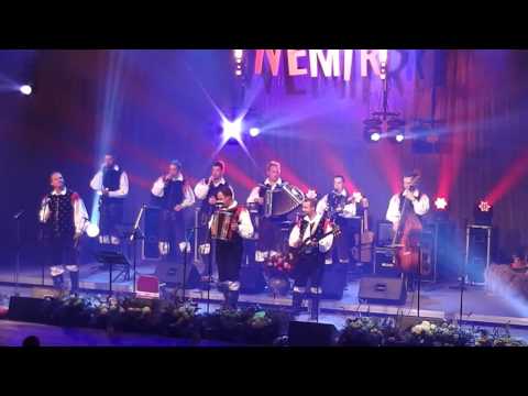 Ansambel Nemir & Ansambel Akordi - Venček Fantov iz vseh vetrov