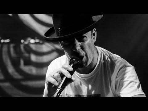 KLEMEN KLEMEN LIVE at FIČ25 (Karlo Kirri Show 4/4)