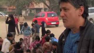 preview picture of video 'The New Delhi Feeding Program - Heart For India'