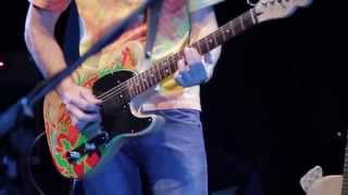 En una lejana playa del animus - Homenaje a Invisible