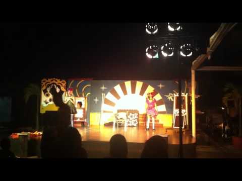2014-05-31 Cuban Magic Show (Varadero)