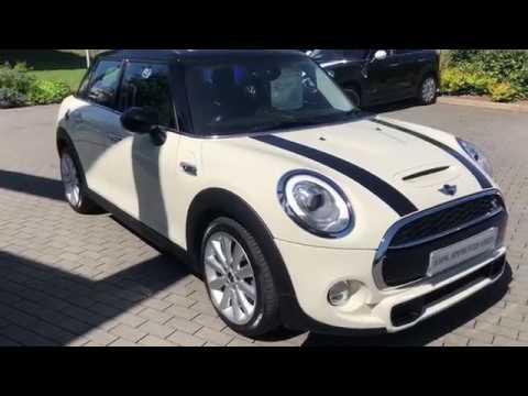 MINI Cooper SD 5-Door Hatch Chili Pack