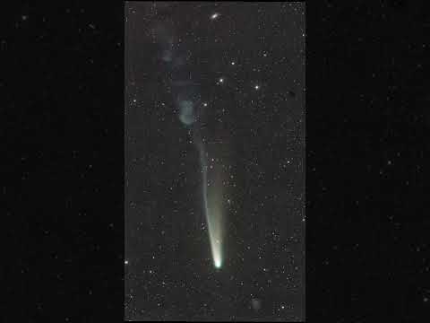 Комета Леммон прямо сейчас пролетает мимо Земли #комета #астрономия #космос #pop #реки #space #земля