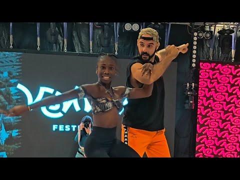 Demo Salsa - Samuel Funflow & Sasha Phillips @ Venven (Romania) / Tres dias - Havana D’ Primera