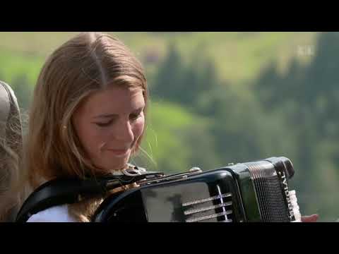 Bim Bike em Schwamm obe Daniel Fässler, Handorgelduo Geschwister Fässler