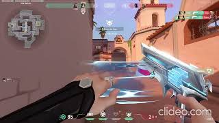 Spotlight Clip