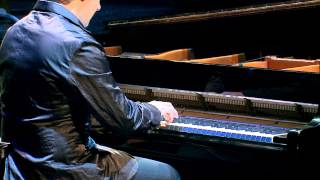 Charl du Plessis performs Alla Turca (MOZART)