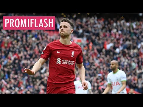 Diogo Jotas Witwe und Kollegen trauern vor Stadion um ihn
