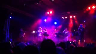 Cristina D'Avena - Piccoli Problemi di Cuore - LIVE @ ESTRAGON 31/10/2010