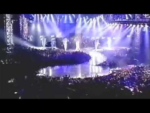 The Darkness - I Believe In A Thing Called Love (EMA 2003)