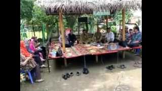 preview picture of video '19 April 2013_Hj. Yunan Amien, monitoring PSN dan PHBS di RT. 04 RW. 07 Kelurahan Ragunan'