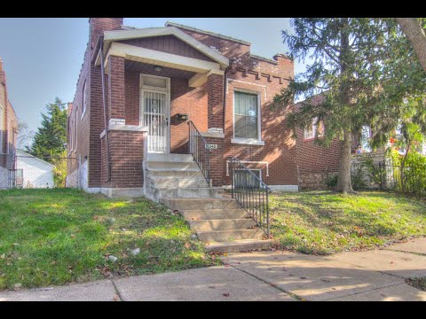 Great updated 2 bedroom 1 bath unit with great layout only available for move in October 10th! property video