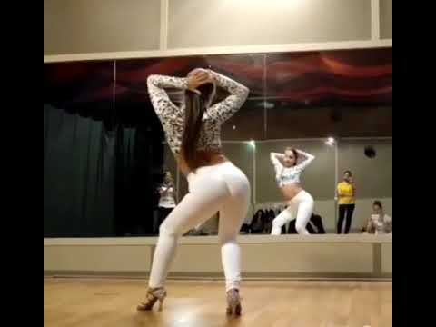 Mireia Garcia Lady Style Bachata / Manny Rod -Saciemos las ganas [Escápate y Baila Córdoba]