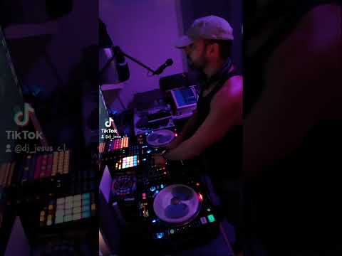 The Morrighan, Lange - Remembers vs Robert Miles - Fable