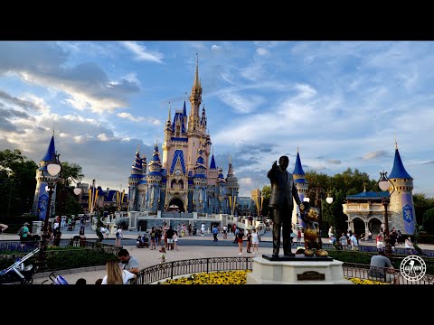 An Evening Walk Around Magic Kingdom in 4K | Walt Disney World Orlando Florida April 2021