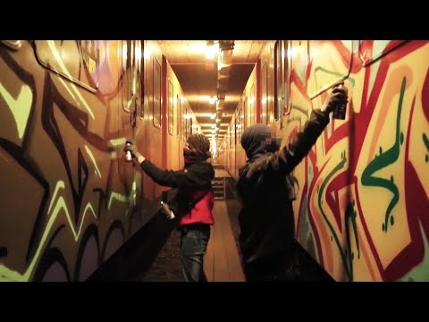 Second POV - Chapter 1/12 (Berlin Metros #1)