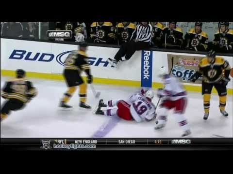 Sean Avery vs Mark Stuart Oct 23, 2010 - MSG feed