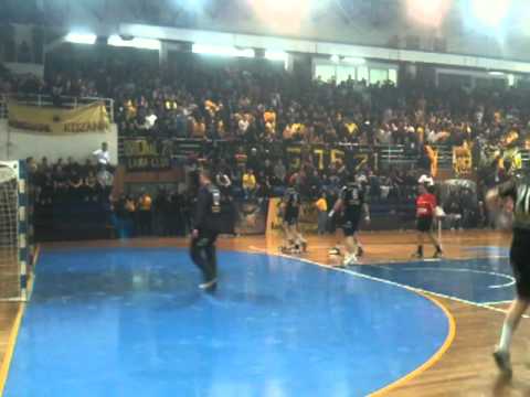 aek365.gr AEK - PARTIZAN fans 02/04/2011