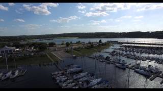 Lake Travis - Flying Over Sail & Ski Yacht Club (4k video)